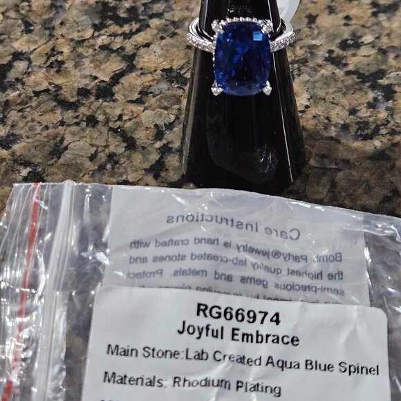 Bomb Party RG66974 "Joyful Embrace" Aqua Blue Spinel Sz 6 - Picture 5 of 5